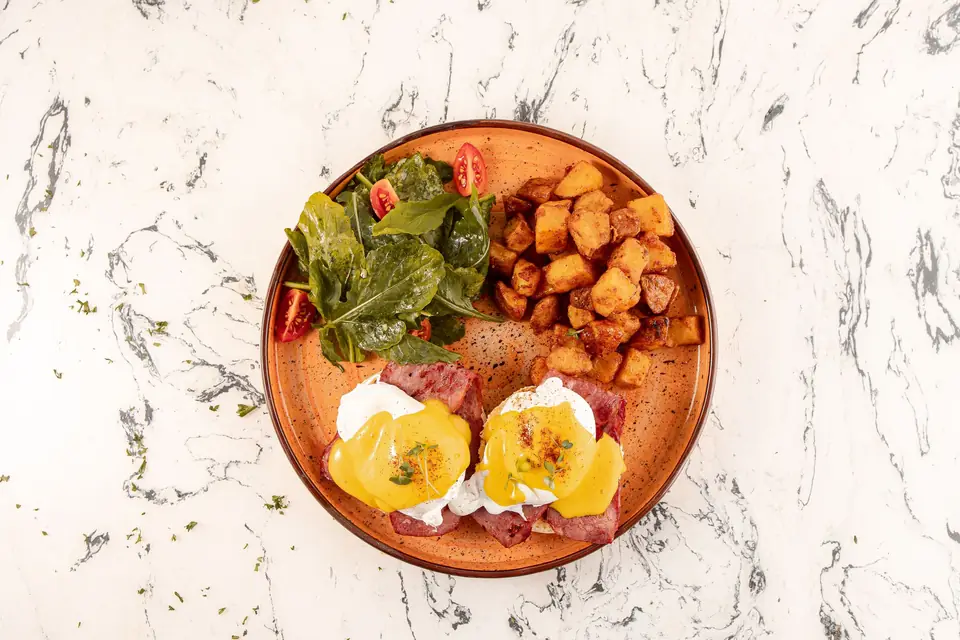 Huevos benedict